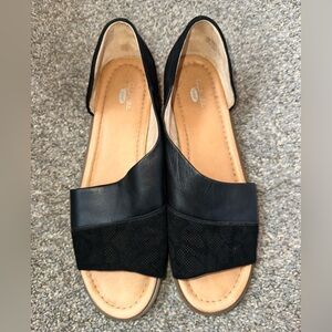 Dr. Scholl’s Black Sandals. Size 10.